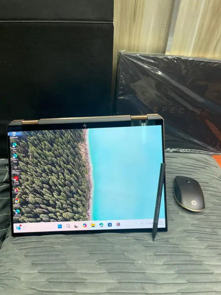 HP SPECTRE X360 convertible 2in1 14 ram 16GB/2TB i7 gen 11