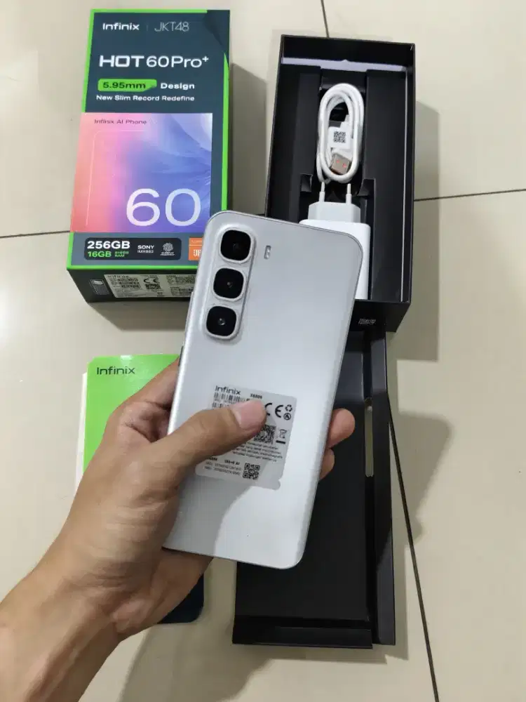 Infinix Hot 60 Pro+ 8/256 fullset ori mulus garansi on