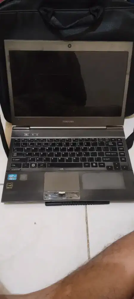 Thosiba core i7 kondisi mati