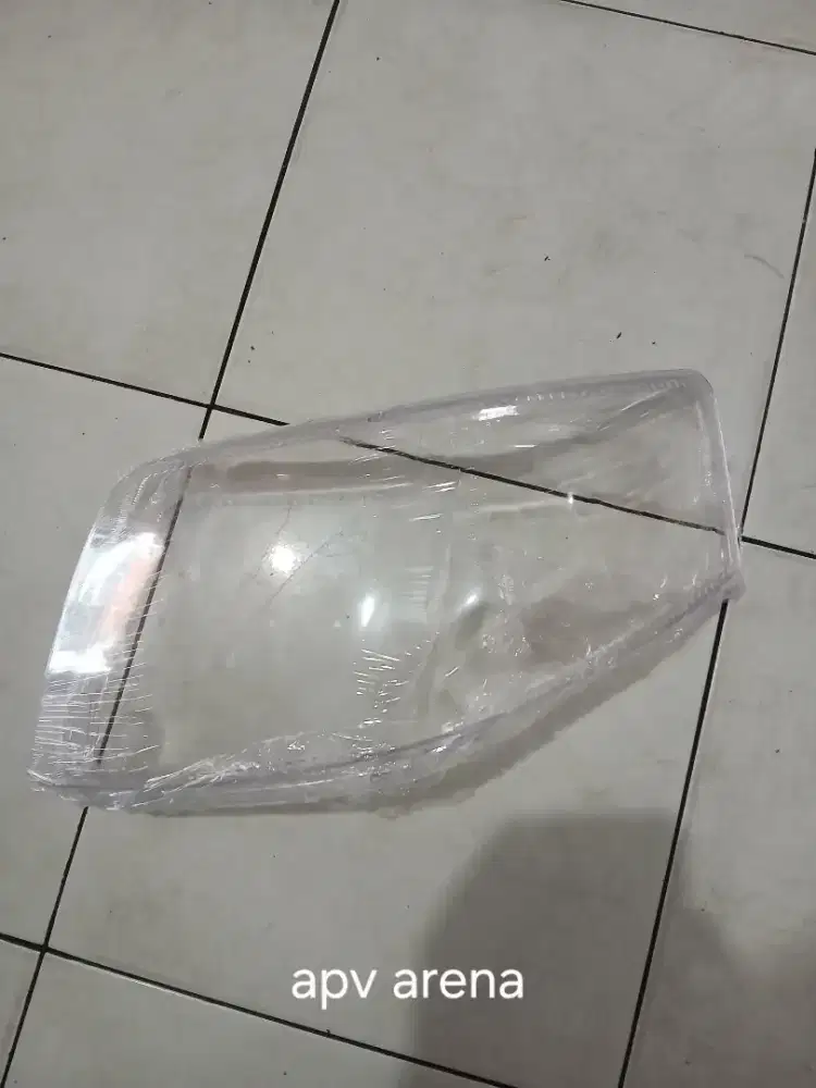 Kaca mika lampu depan suzuki apv arena