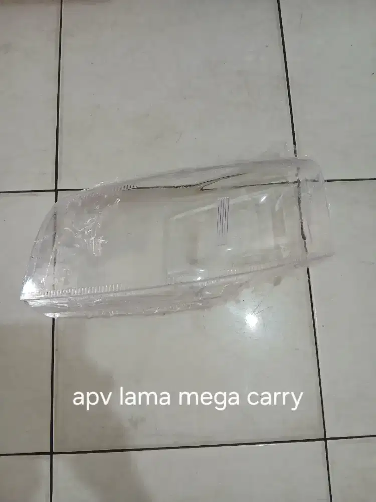 Kaca mika lampu depan apv lama atau carry