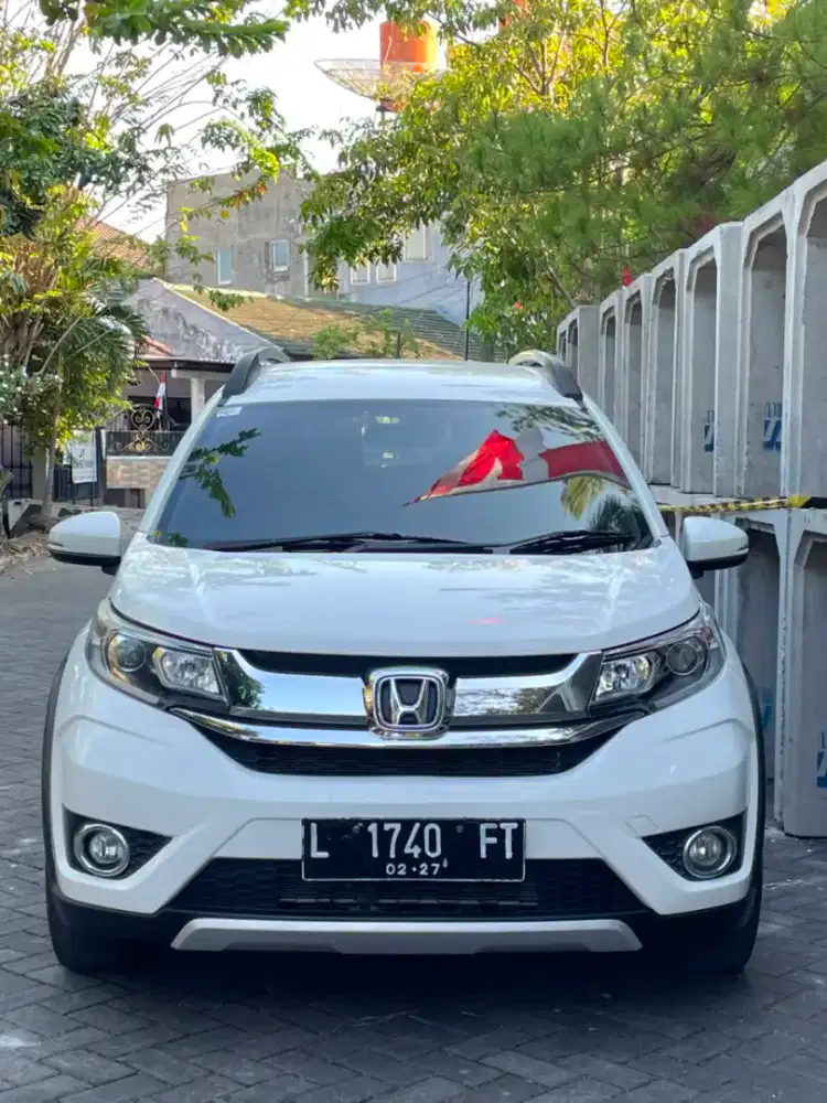 Honda BRV E CVT PMK 2017 DP5jt!