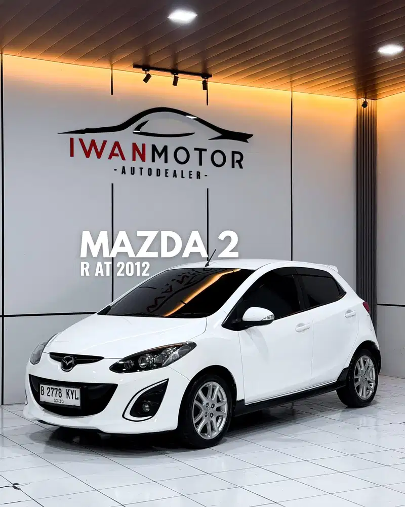 ISTIMEWA! Mazda 2 R AT Tahun 2012