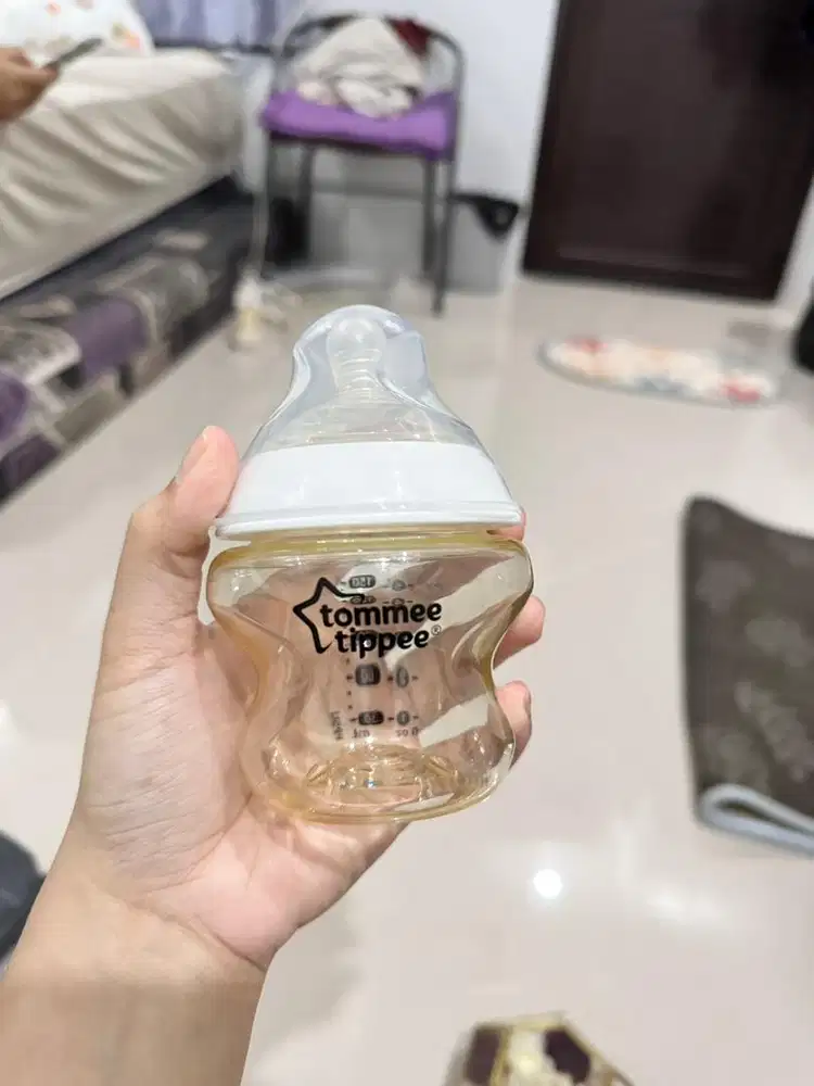 Botol Susu Tommee Tippee PPSU