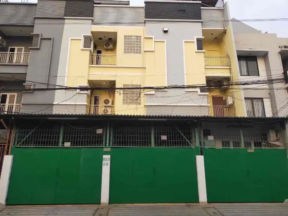 Dijual Cepat Ruko Gandeng 3 Unit di Jalan Widara Jelambar Jakarta Barat