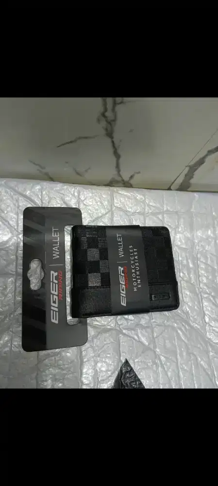 Dompet EIGER 100% ORI kondisi baru FULLTAG
