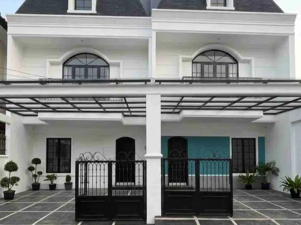 Rumah mewah klasik modern di Lebak Bulus Jaksel