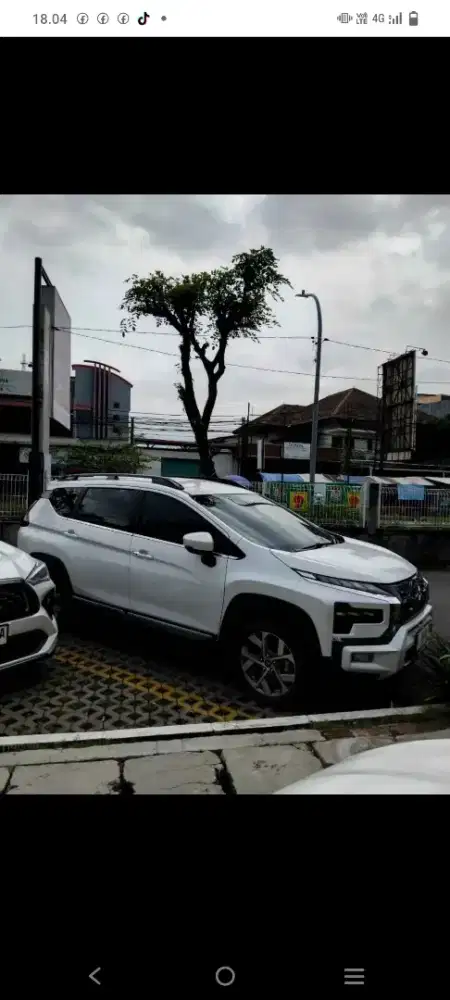 Xpander croos mt 2023 putih milik sendiri