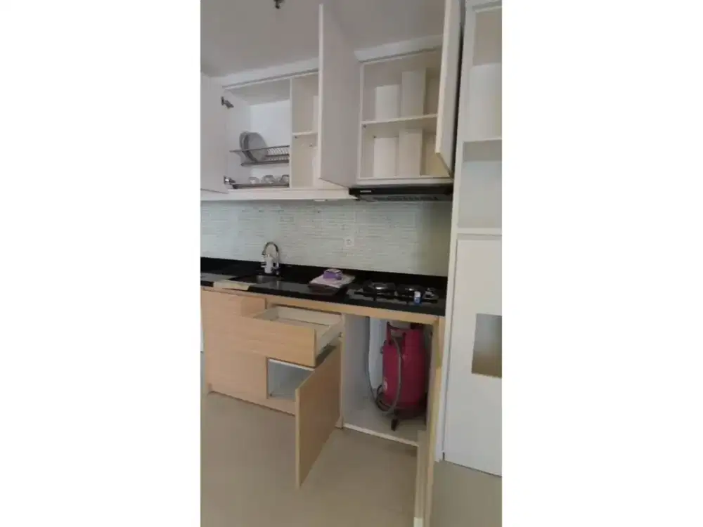 Disewakan Cepat Apartemen Mansion Jasmine Kemayoran 2BR Luas 74m2 View Pool