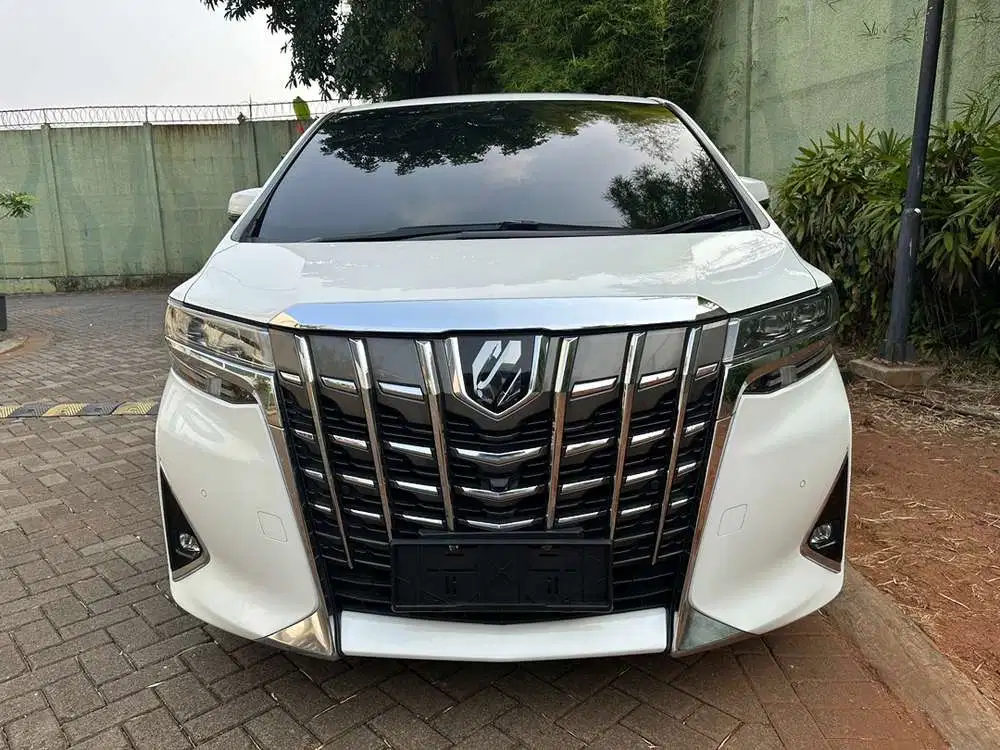 Toyota Alphard 2020 Bensin