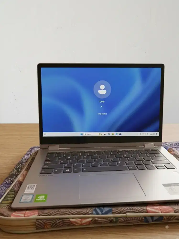 Laptop Touchscreen Lenovo Ideapad C340 Core  i5 Gen 8 Slim Bisa Lipat