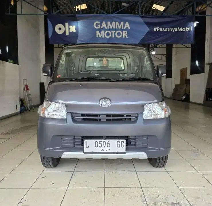 Gran Max Pick Up 1.5 AC PS Model Baru Th2024 Abu-abu Metalik Istimewa