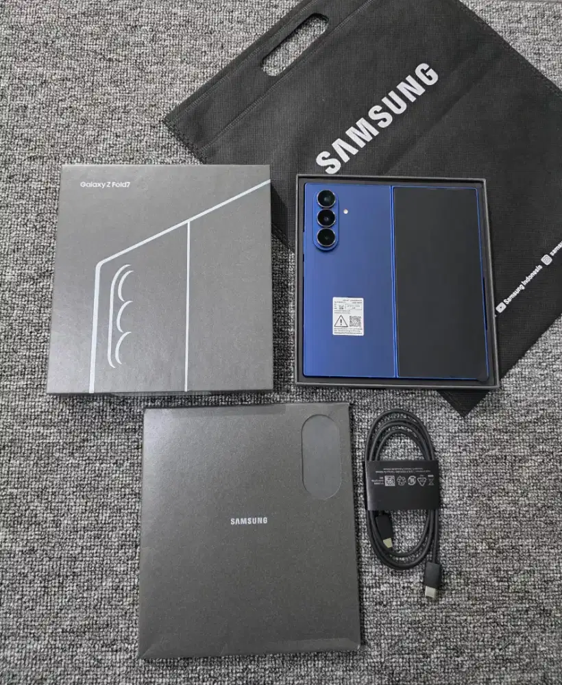 Samsung Z fold7 Ram 12/256GB Garansi resmi