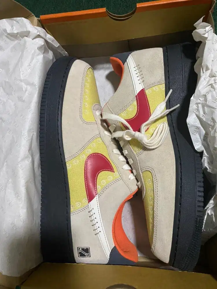 NIKE AIR FORCE 1 '07 LX sz 46 / 12
