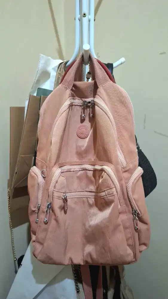 Tas Gendong sekolah/traveling murah