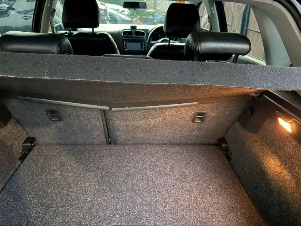 Volkswagen Polo 2012 Bensin