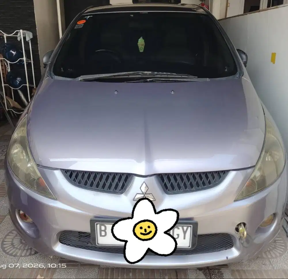 Mitsubishi Grandis 2.4 Mivec AT 2005 Super Nyaman