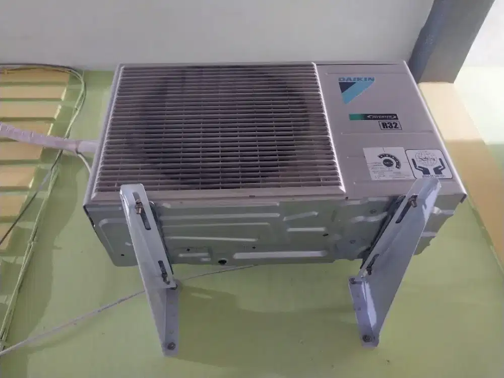 Ac Daikin inventer thailand