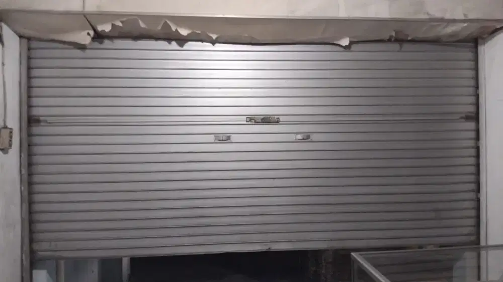 Service Rolling door area tanjung duren Jakarta Barat.88