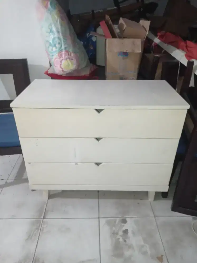 Rak putih serbaguna (nego)