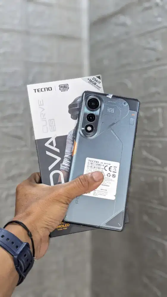 Tecno Pova Curve 5G 8/256GB Mulus Fullset