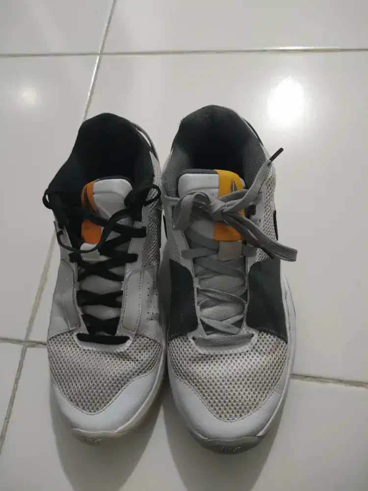 Jual sepatu nike ja 1