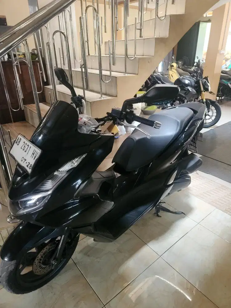 Pcx 160 cbs hitam 2023 Gbm