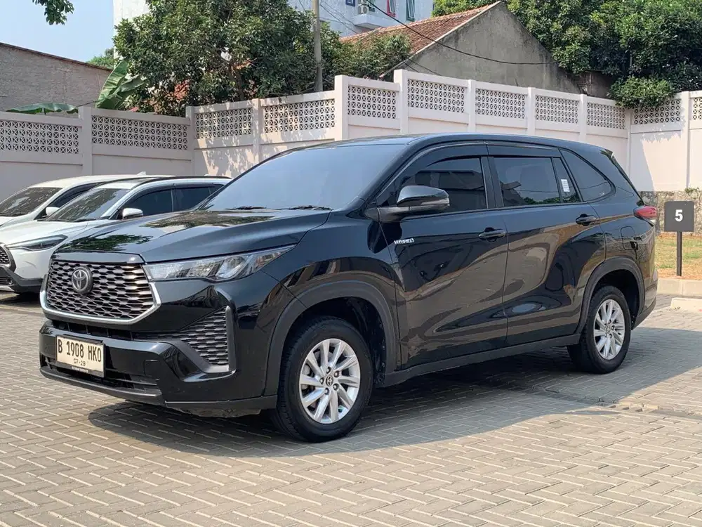 (Pajak Panjang 1thn) Toyota Innova Zenix 2.0 G Hybrid AT 2023