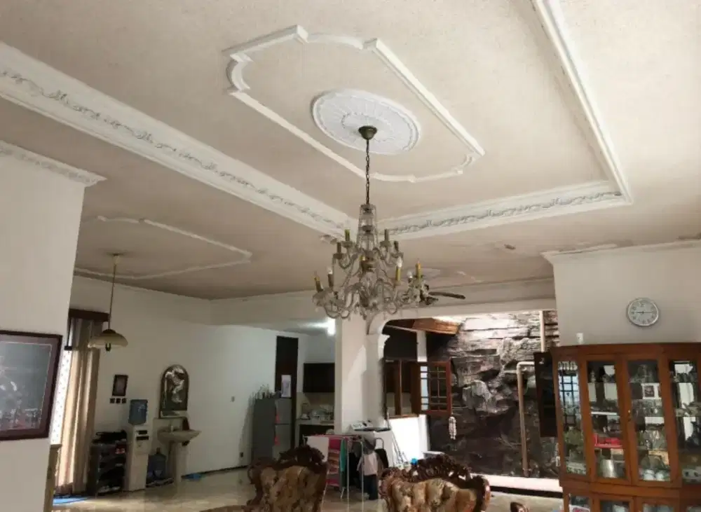 Jual Rumah Lama Hoek Hitung Tanah
Rawamangun Jakarta Timur