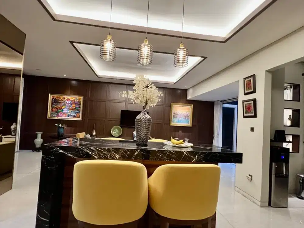 Turun Harga   DiJual Rumah Serenia Hills Regent  Jakarta Selatan