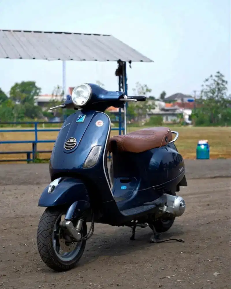 VESPA LX 150 2VIE 2011