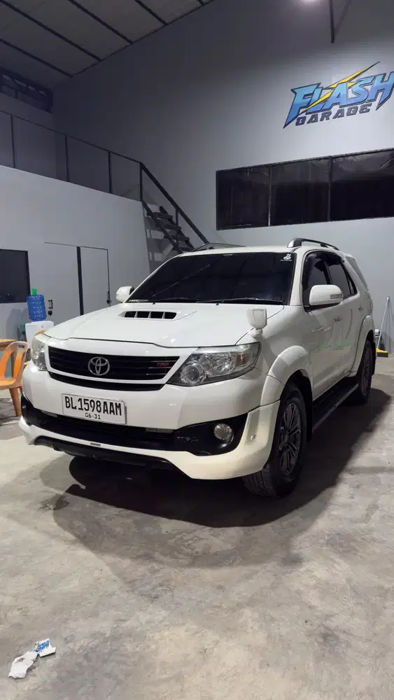 Fortuner VNT AT 2015 Diesel