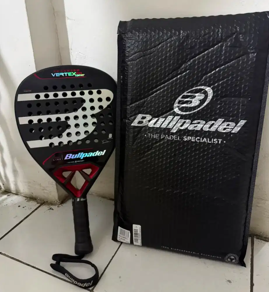 Dijual raket padel bullpade Vertex 04