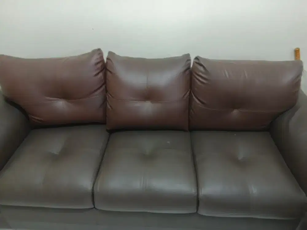 Sofa L tiga dudukan & 2 dudukan