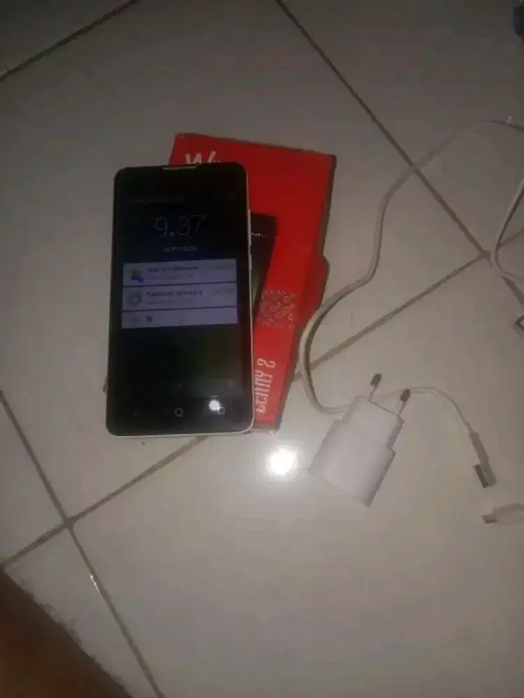 hp wikoangkut cuman wifi only .. harting ..