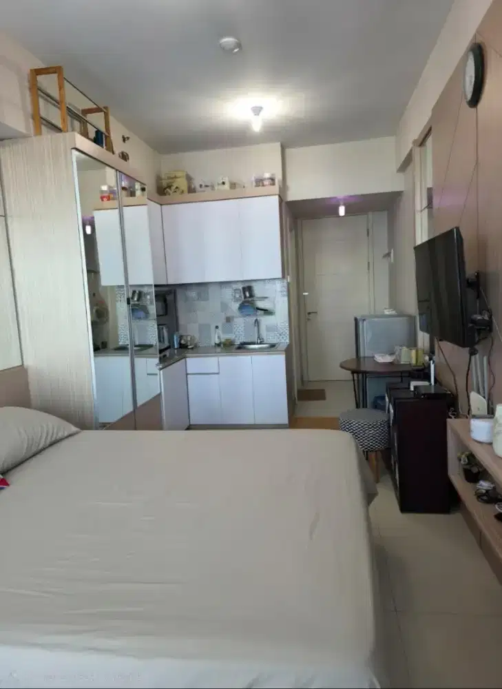 Valid available Anderson studio full furnish view golf jual cepet