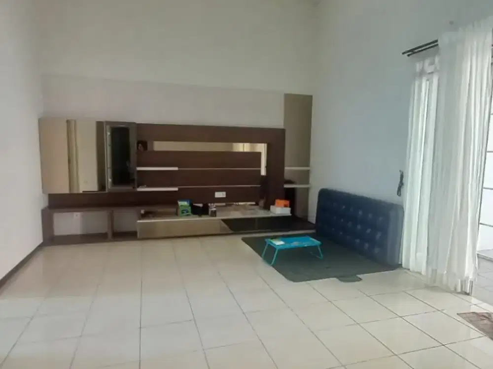 Disewakan Rumah di Kota Baru Parahyangan, Semifurnish Tatar Purbasari