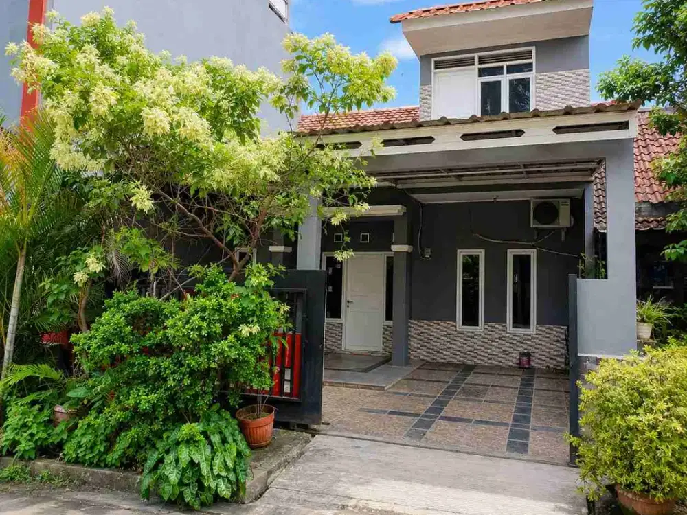 DIJUAL – Rumah 2 Lantai 4 KT LT 224 m² Dekat Tol Cisalak