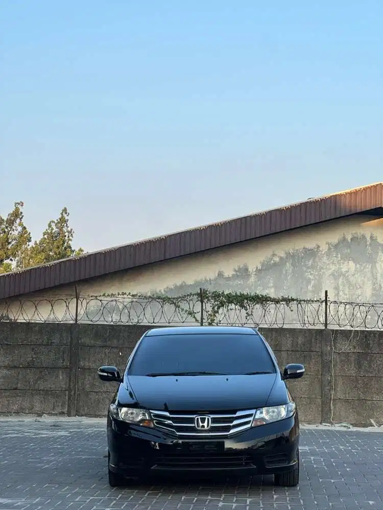 Toyota Yaris 2012 Bensin