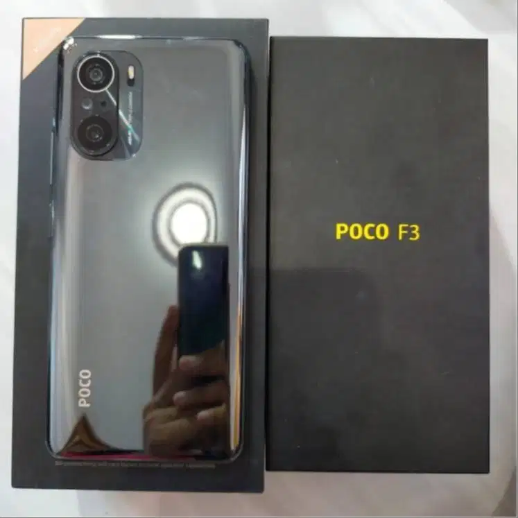 Poco f3 ram 8GB lpddr/ memoti 256 GB