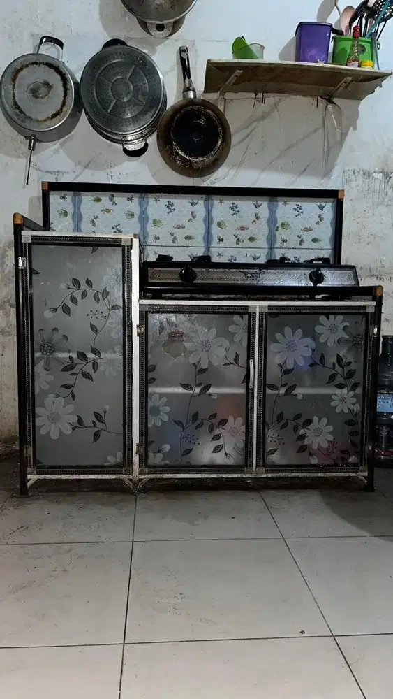 dijual meja kompor dan rak piring aluminium