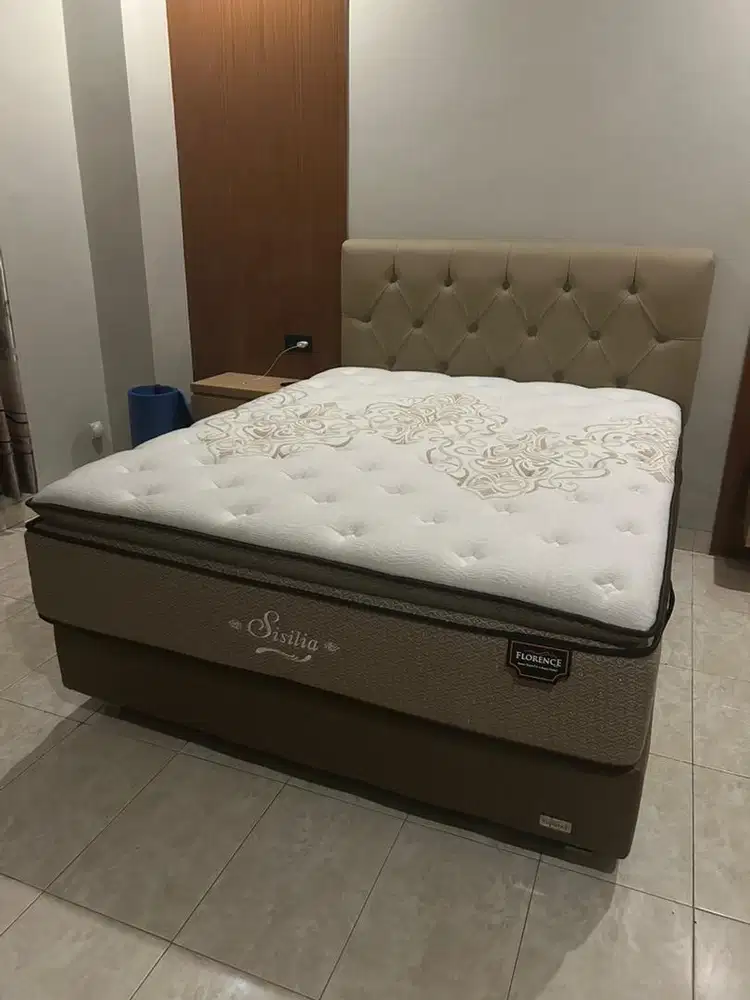 Kasur Florence Sisilia Like New (OPEN NEGO)