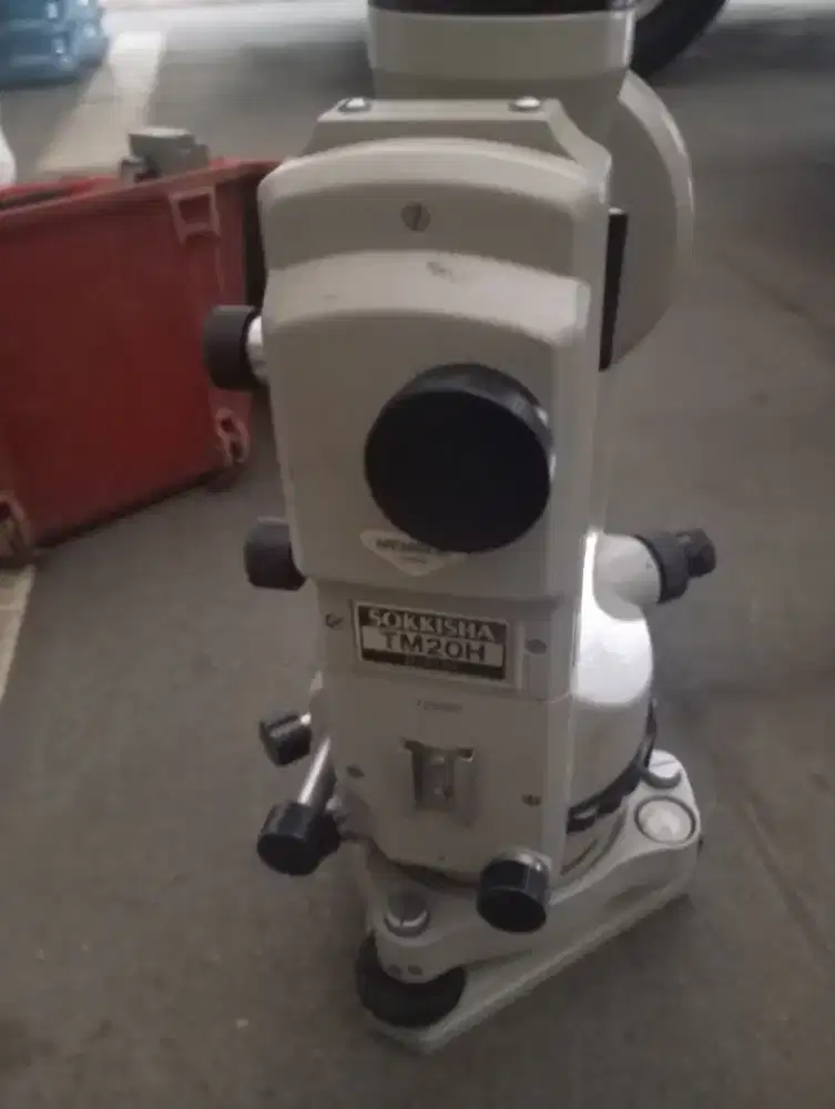 Theodolite manual sokkisa