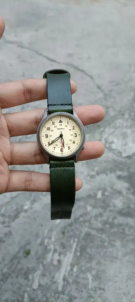 Jam tangan military BERNY titanium original