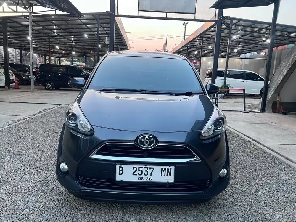 SIENTA V MATIC 2019