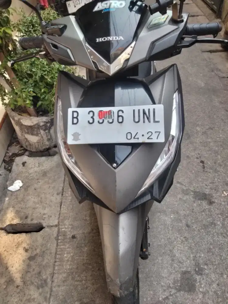 Vario LED old 150 cc