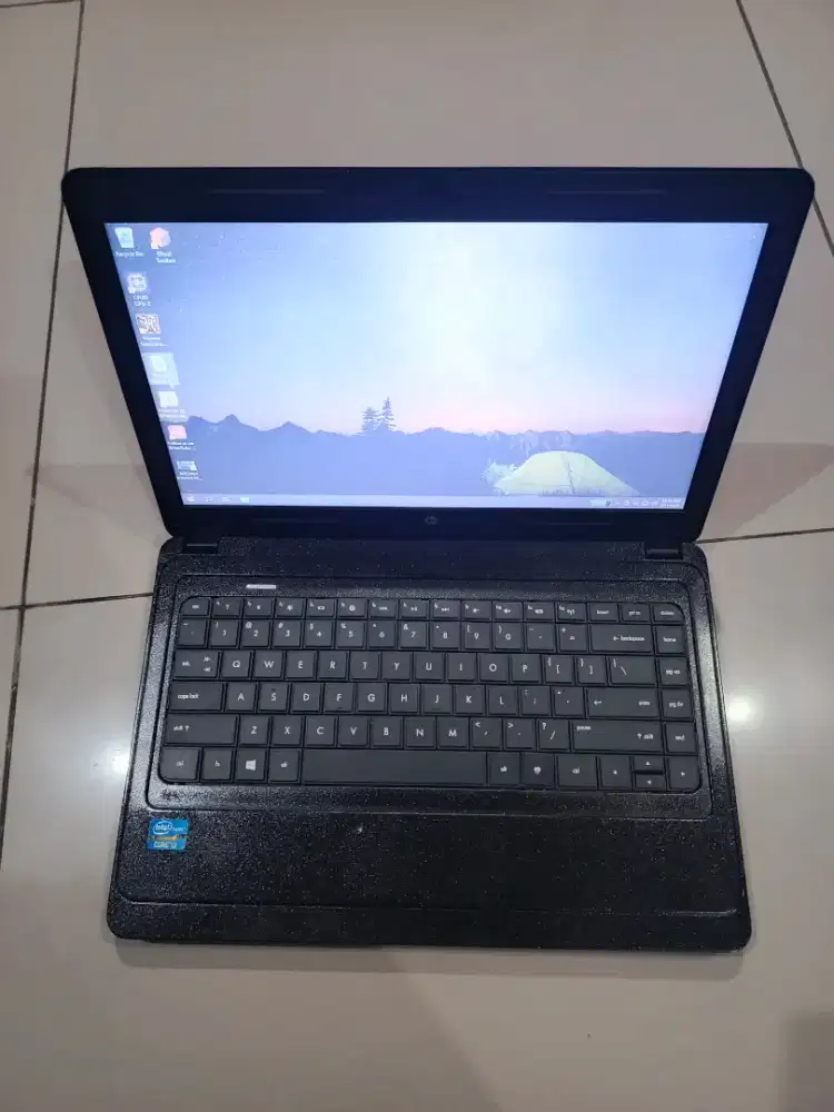 Laptop hp core i3 ram 4gb HDD 320gb batre baru