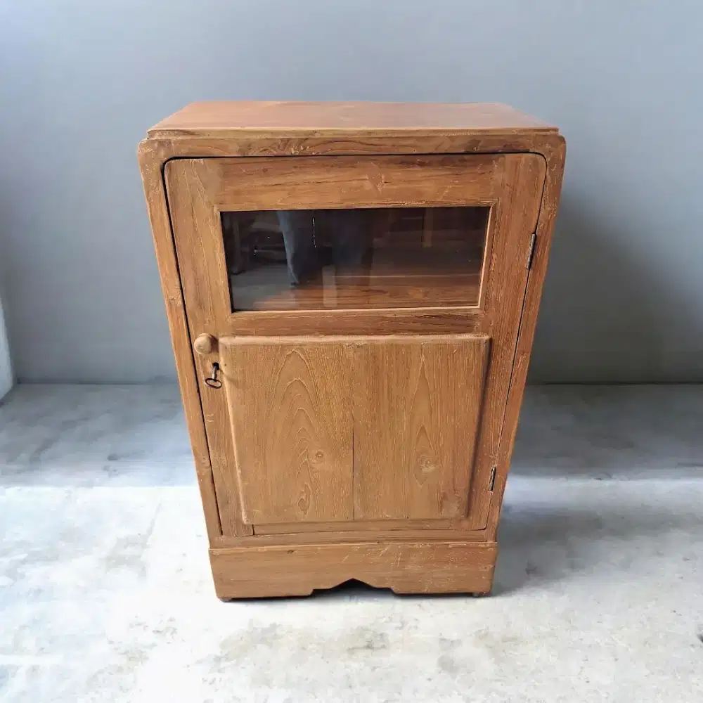 lemari kecil art deco jati tua P56cm T95cm L30cm