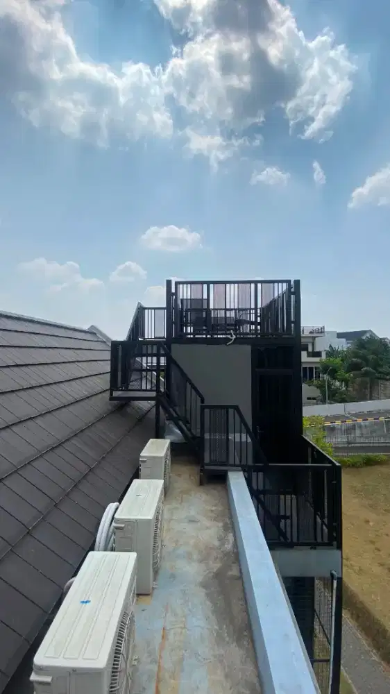 Di Jual Cepat Rumah di Grand Wisata posisi di hook, good view