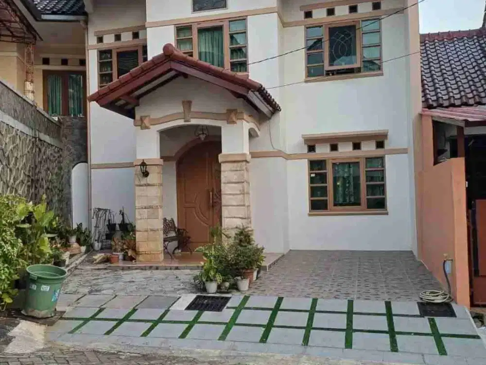RUMAH KEREN DI JATIBENING ESTATE - CAMAN - KALIMALANG